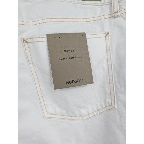 NWT Hudson Women's Bailey Relaxed Barrel Jean In White Size 33 - Picture 3 of 7